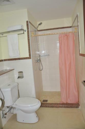 Luwa Evergreen Hotel