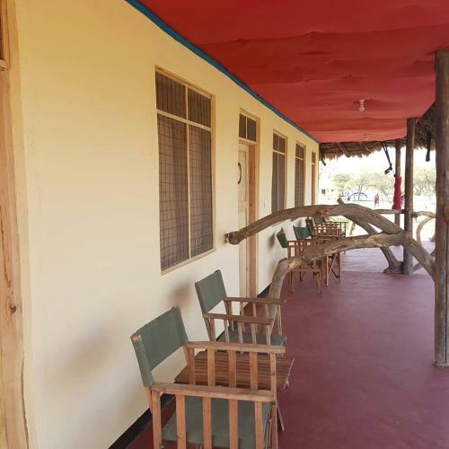 Maasai Giraffe Eco Lodge