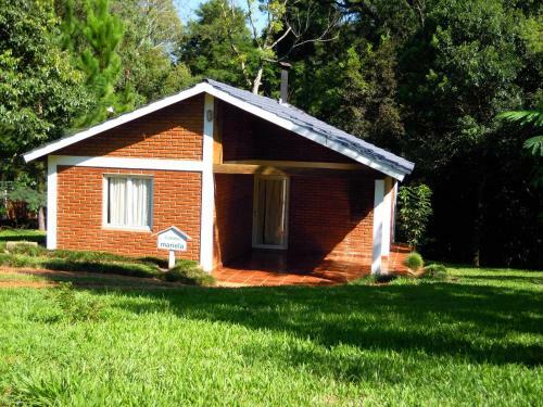 Hostal Caba�as Mocon�