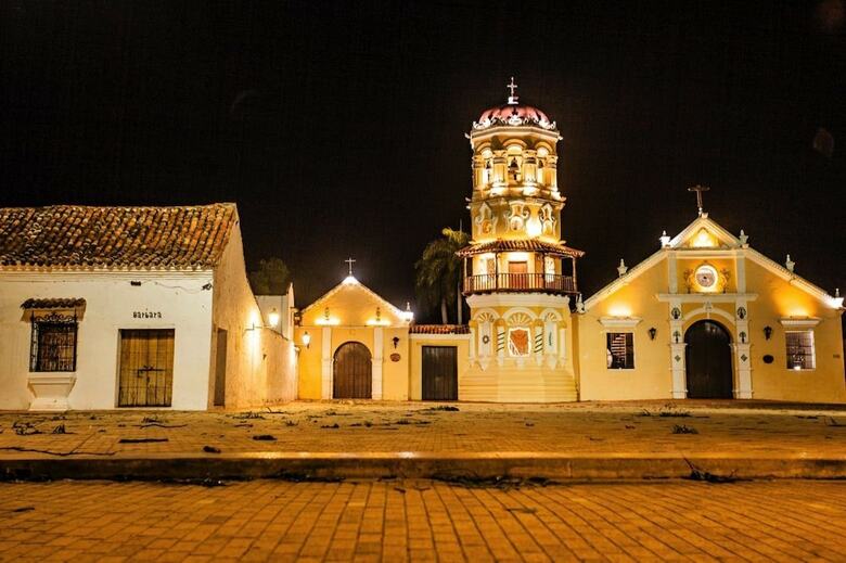 Hotel La Casa Amarilla