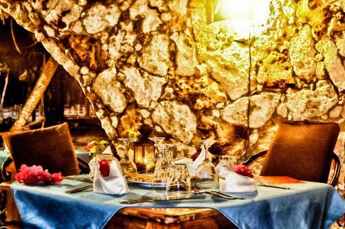 Hotel Samaki Lodge & Spa