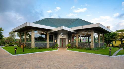 Hotel Fun Retreat Resort