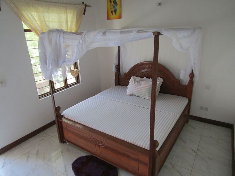 Bed & Breakfast Cocoa Guest House