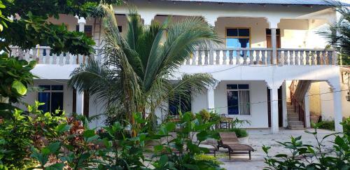 Bed & Breakfast Kilimanjaro Lodge