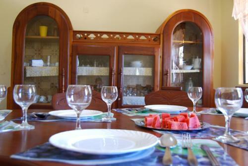 Hostal Shimbwe Meadows Guest House