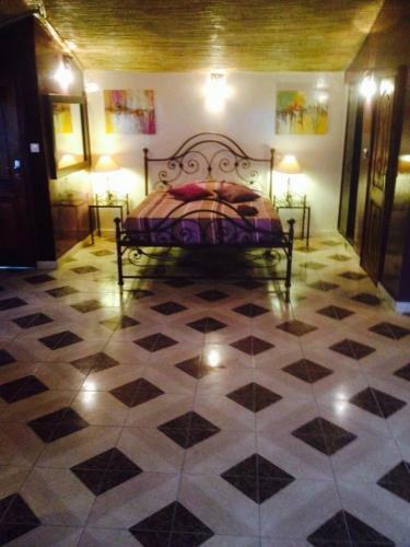 Hotel Maison Couleur Passion