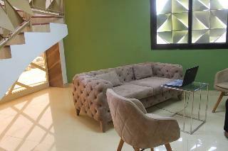 Wakola Hotel Fass