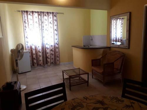 Hostal La Paix Diama Rek