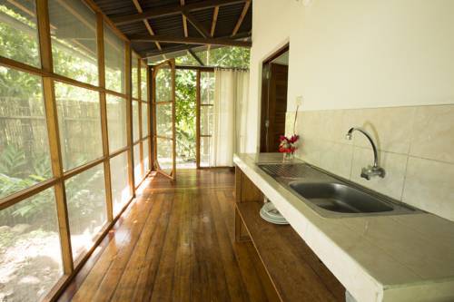 Hostal Shimiyacu Amazon Lodge