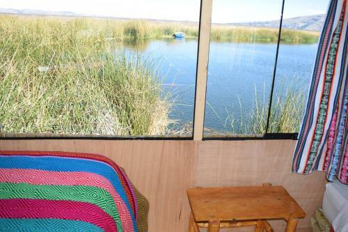 Hostal Uros Aruma Uro On Uros Floating Islands