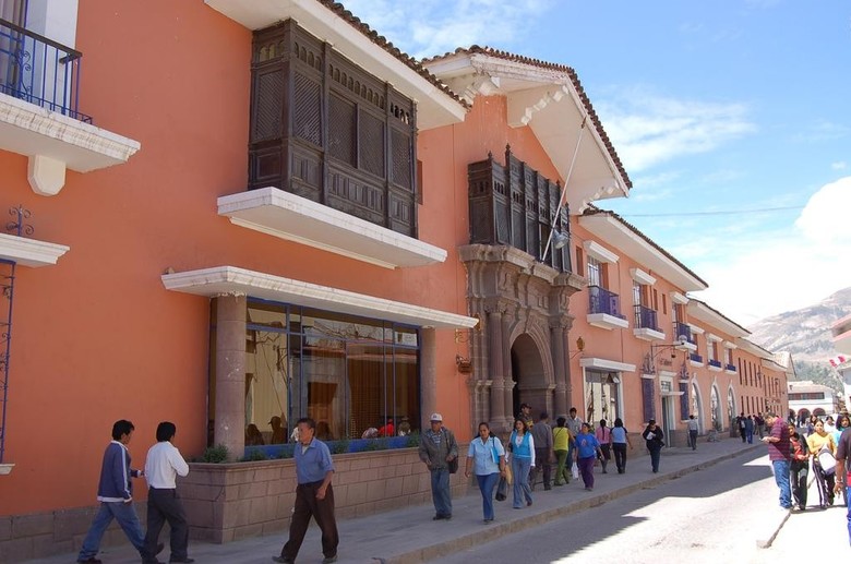 Dm Hoteles Ayacucho