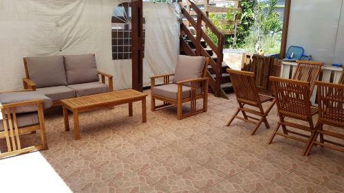 Hostal Case Petite �le