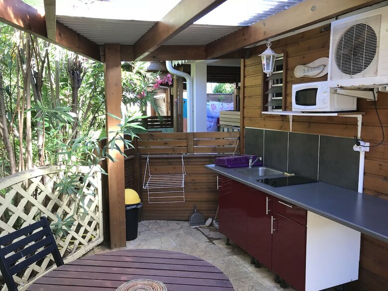 Hotel H�tel Coco Island