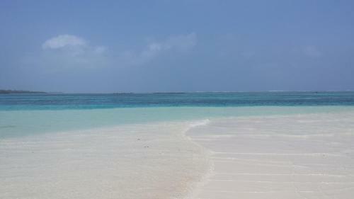 Cozy Sail Boat In San Blas