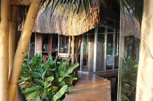 Mango Bay Villa