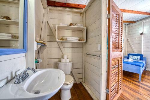Hotel Cosmic Crab Resort At Careening Cay