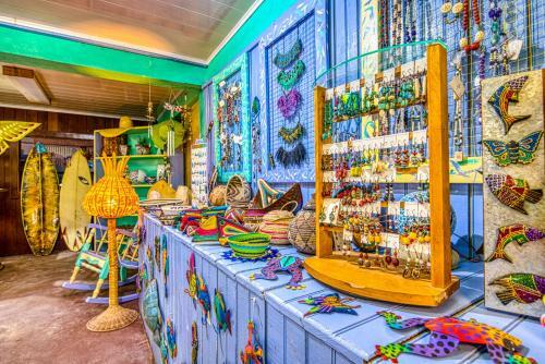 Hotel Cosmic Crab Resort At Careening Cay