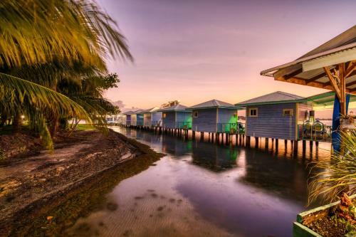 Hotel Cosmic Crab Resort At Careening Cay