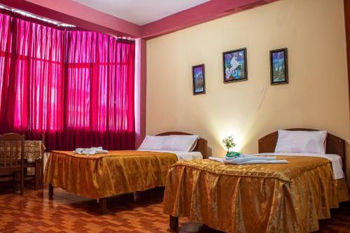 Hostal La Torre Inn