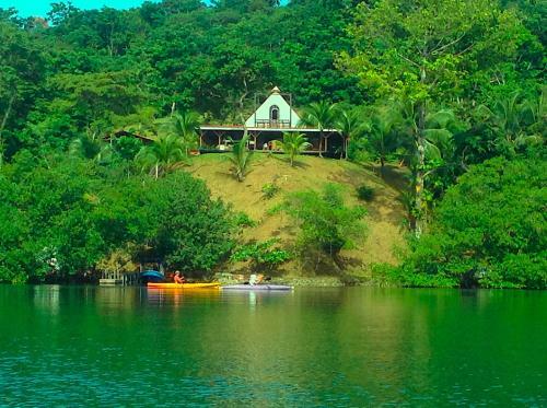 Pyramid House - Caribbean Sea