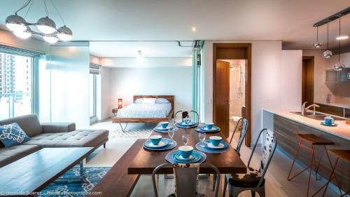 Chic Apartment Costa Del Este