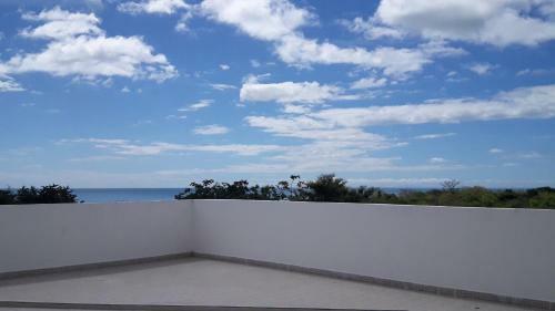 Apartamento Corona Beach Paradise