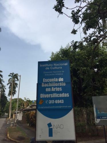 Hostal Caba�as Colindas