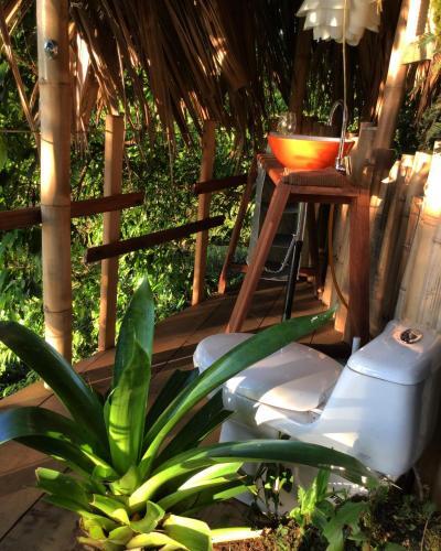 Jungle Treehouse By The Sea