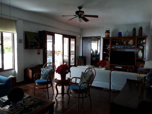 Villa Lyralba Beachfront