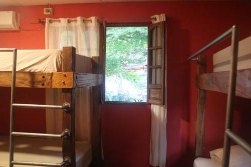 Hostal Pempos 4wheels