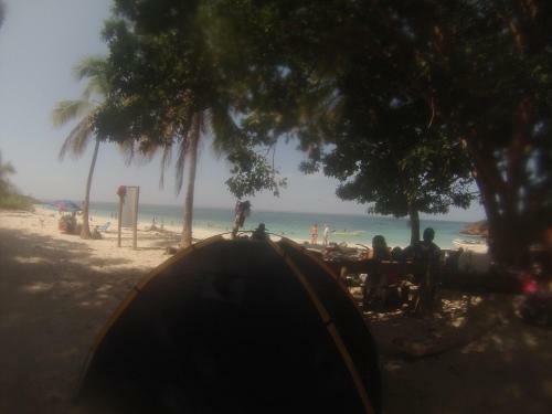 Isla Iguana Tent