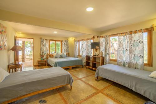 Hotel Playa Reina