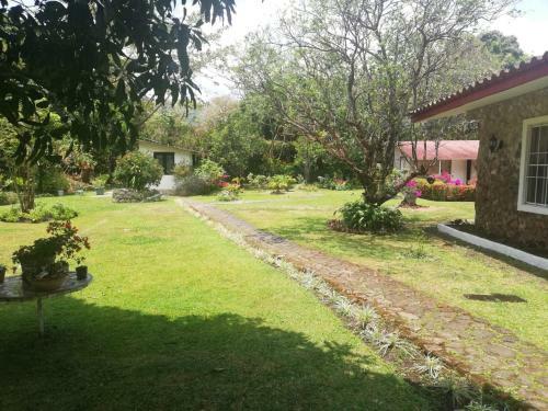 Hostal Valle Paradise