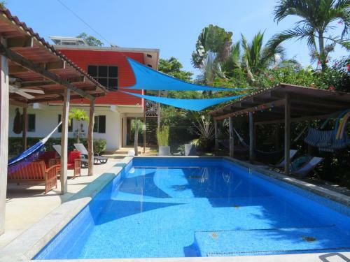 Bed & Breakfast Turtle Beach House