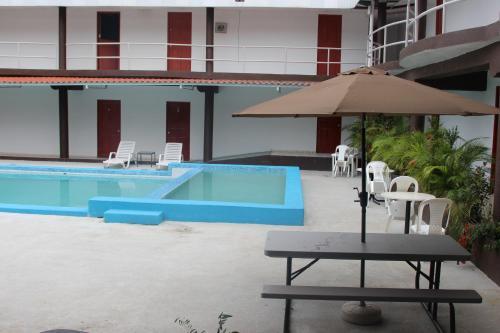 Hotel Pacific Coast