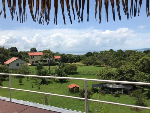 Villa Lago Bay
