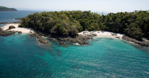 Villa Lago Bay