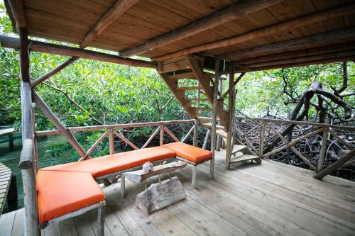 Hotel Urraca Private Island