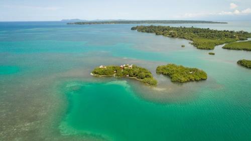 Hotel Urraca Private Island