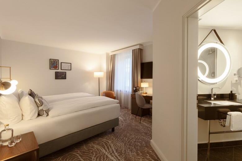Hotel Elephant