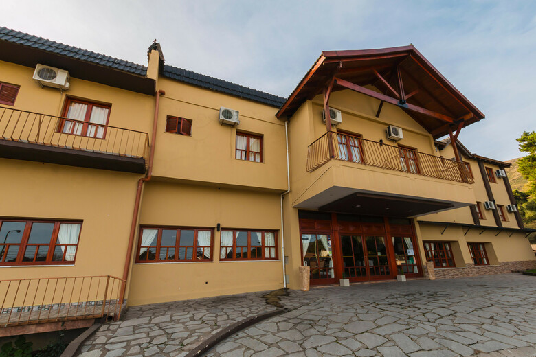 Hotel Portal Del Cuadrado