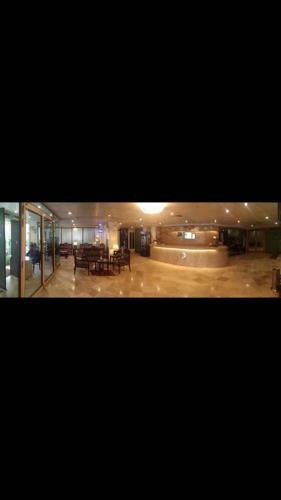 Hotel Pak Continental