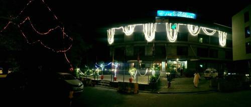 Hotel Pak Continental