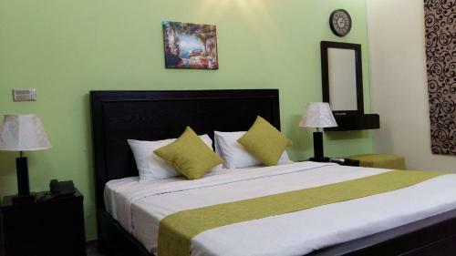 Hostal Serene Residence