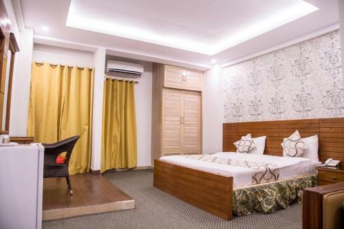 Grand Islamabad Hotel