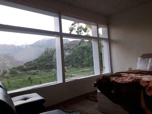Diamond Hotel & Resort Duiker Hunza