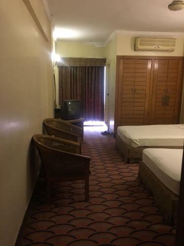 Pak Continental Hotel