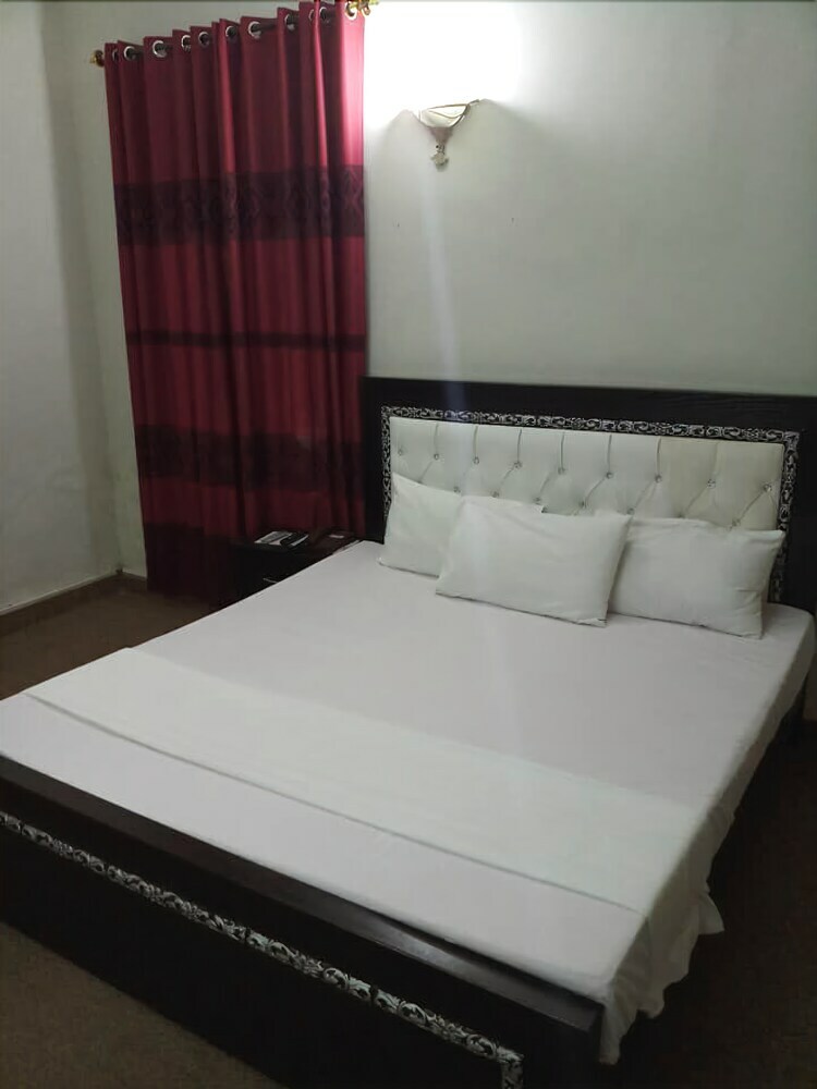 Hostal Orion Inn