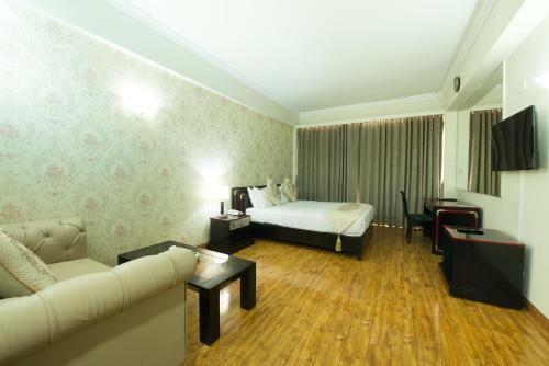 Hotel De Papae