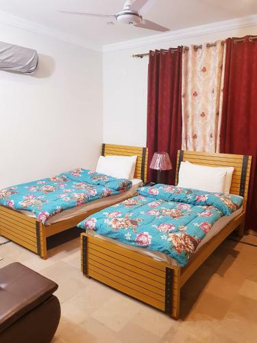 Hostal Rio Inn Guest House